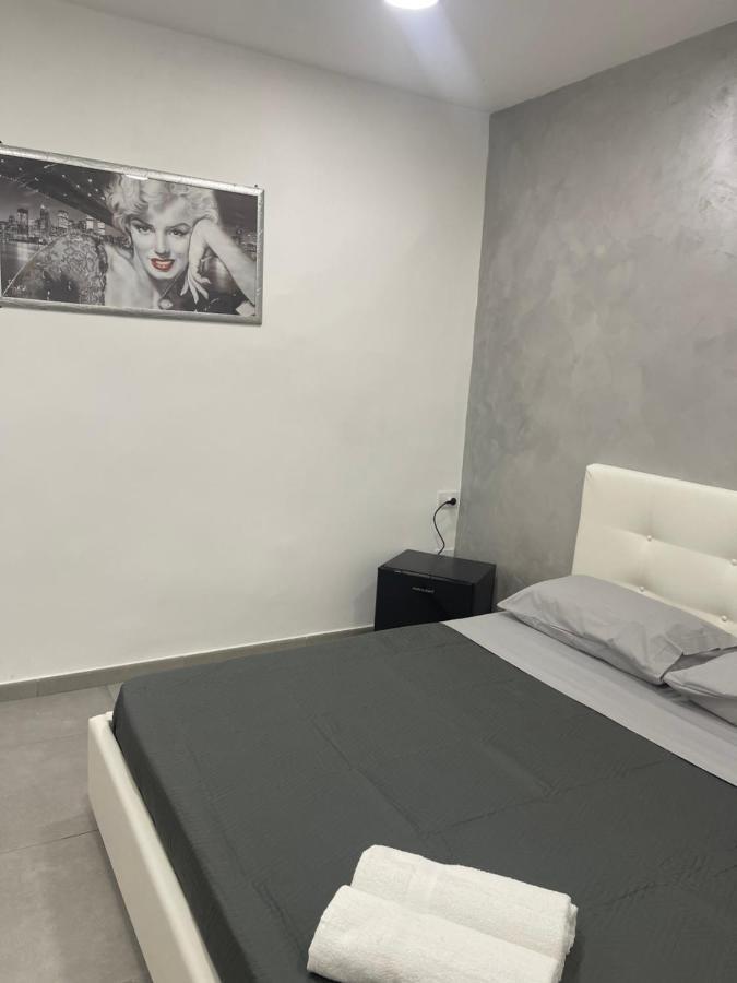 House Nunu Apartment Napoli Bagian luar foto