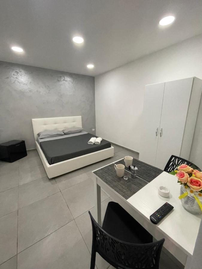 House Nunu Apartment Napoli Bagian luar foto